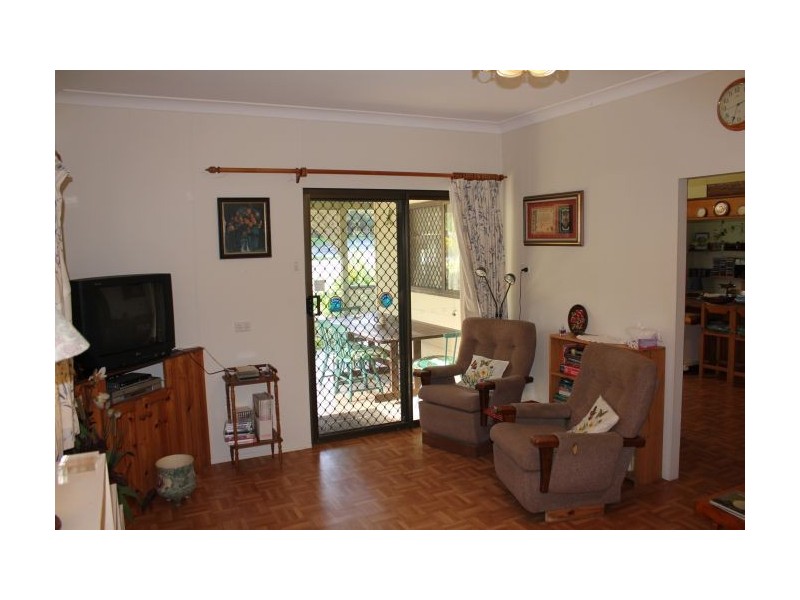 9 Pacific St, Woolgoolga NSW 2456