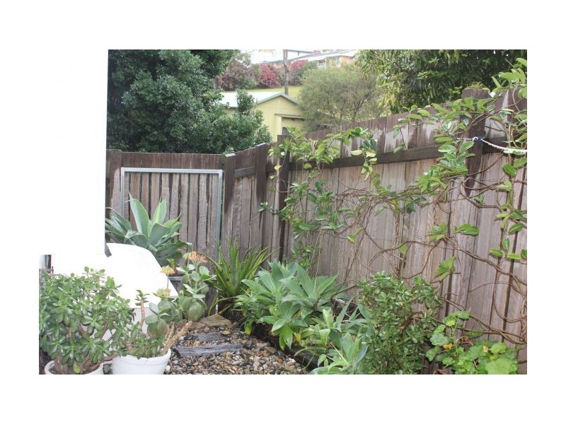 25 Scarborough St, Woolgoolga NSW 2456