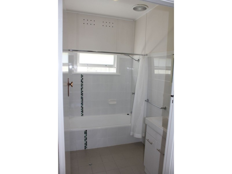 13 Trafalgar Street, Woolgoolga NSW 2456