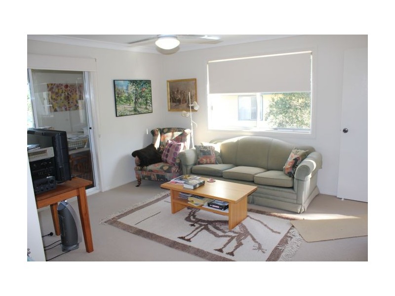 2/50 Diamond Head Drive, Sandy Beach NSW 2456