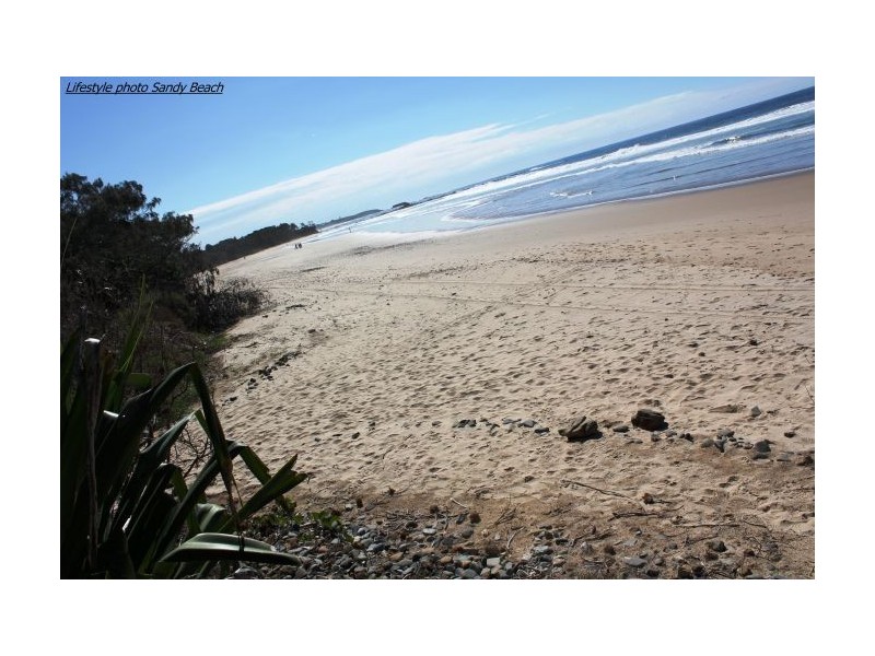 2/50 Diamond Head Drive, Sandy Beach NSW 2456