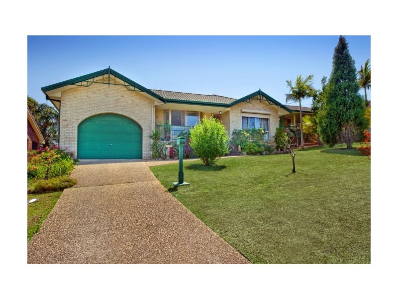 24 Ryan Crescent, Woolgoolga NSW 2456
