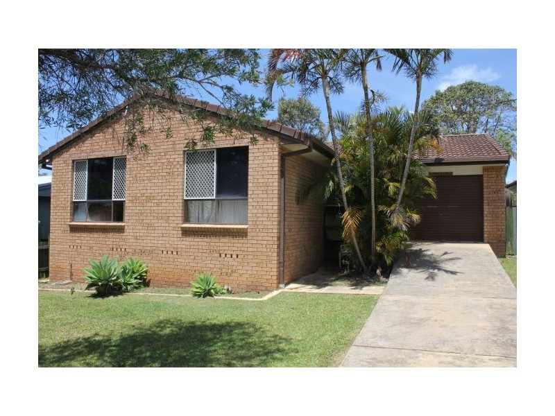 6 Maple Rd, Sandy Beach NSW 2456