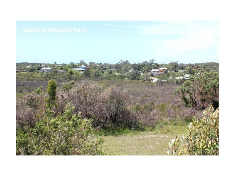 16 Ocean View Road, Arrawarra Headland NSW 2456