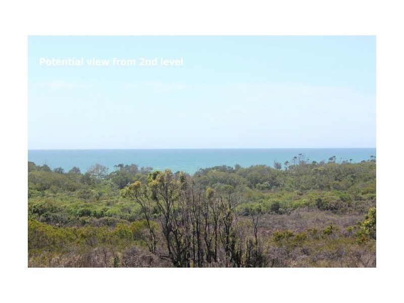 16 Ocean View Road, Arrawarra Headland NSW 2456