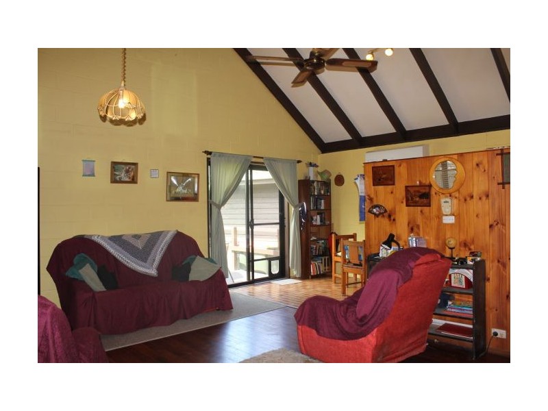 48 Turpentine Ave, Sandy Beach NSW 2456