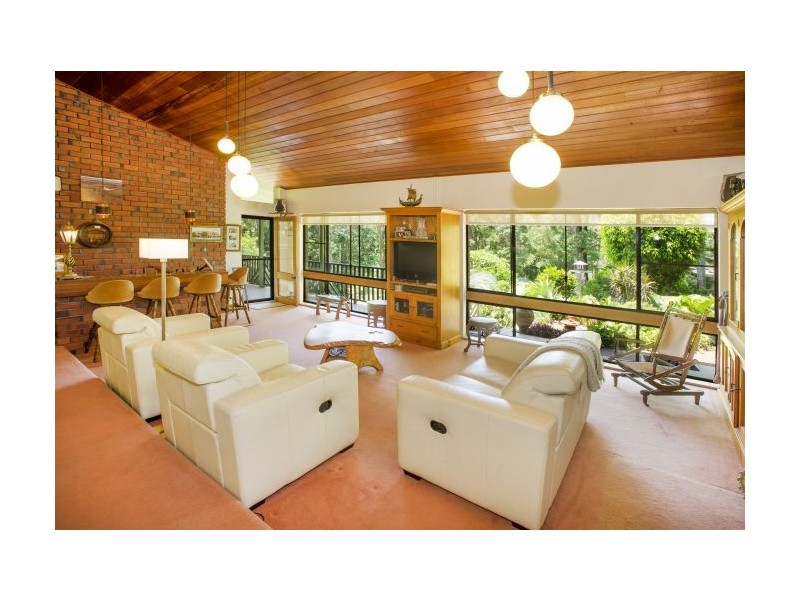 31 Gaudrons Rd, Sapphire Beach NSW 2450