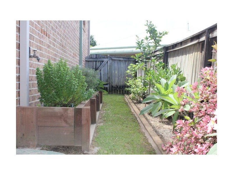 2/11 Egret Cl, Boambee East NSW 2452