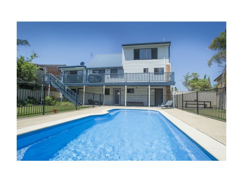 14 Fuller Street, Arrawarra Headland NSW 2456