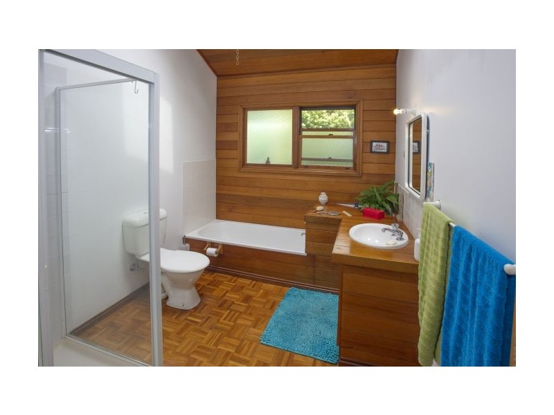 14 Young Street, Safety Beach NSW 2456