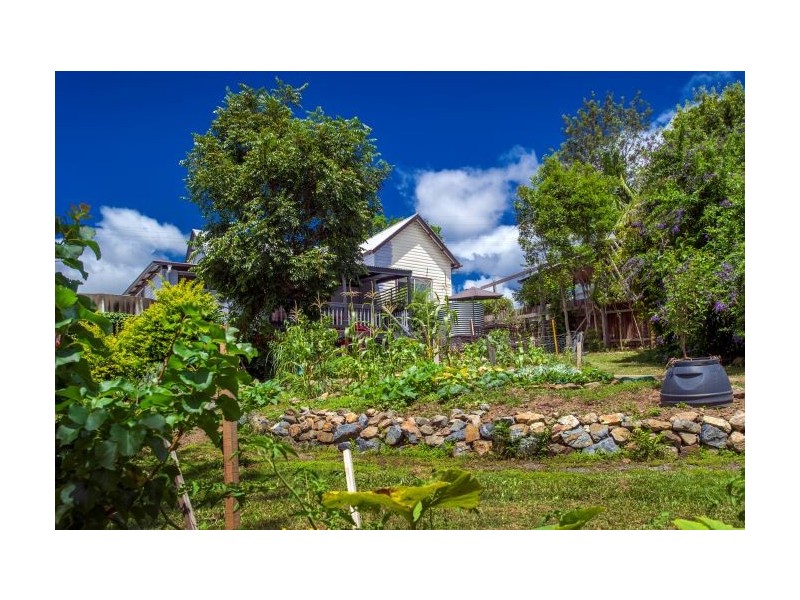 10 Grafton Street, Nana Glen NSW 2450