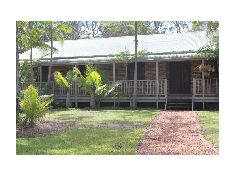 12 Ellem Close, Arrawarra NSW 2456