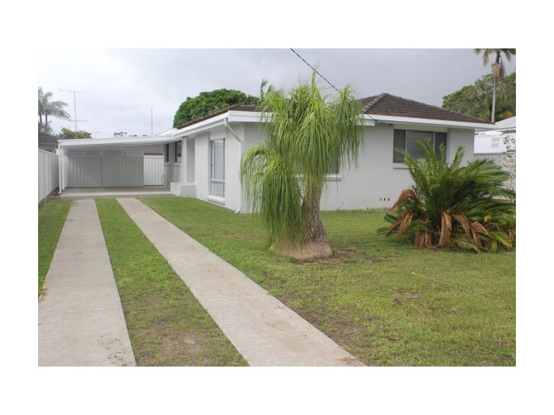 27 Dalgety Street, Woolgoolga NSW 2456