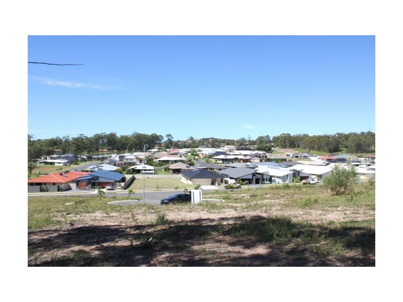 5 Ensign Cove, Safety Beach NSW 2456