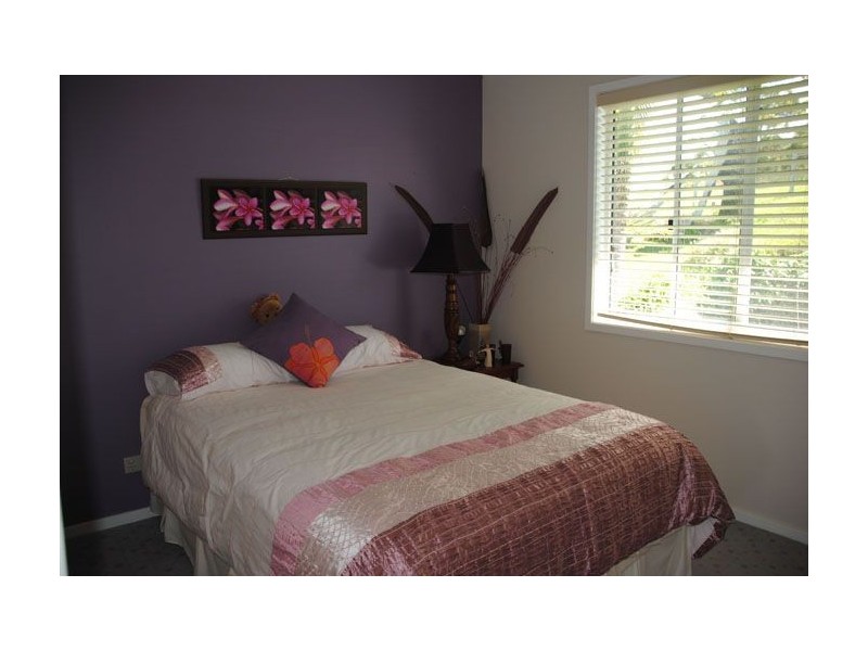 33 Poynten Drive, Emerald Beach NSW 2456