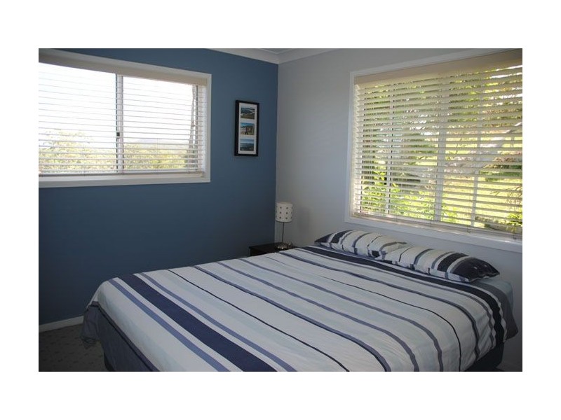 33 Poynten Drive, Emerald Beach NSW 2456