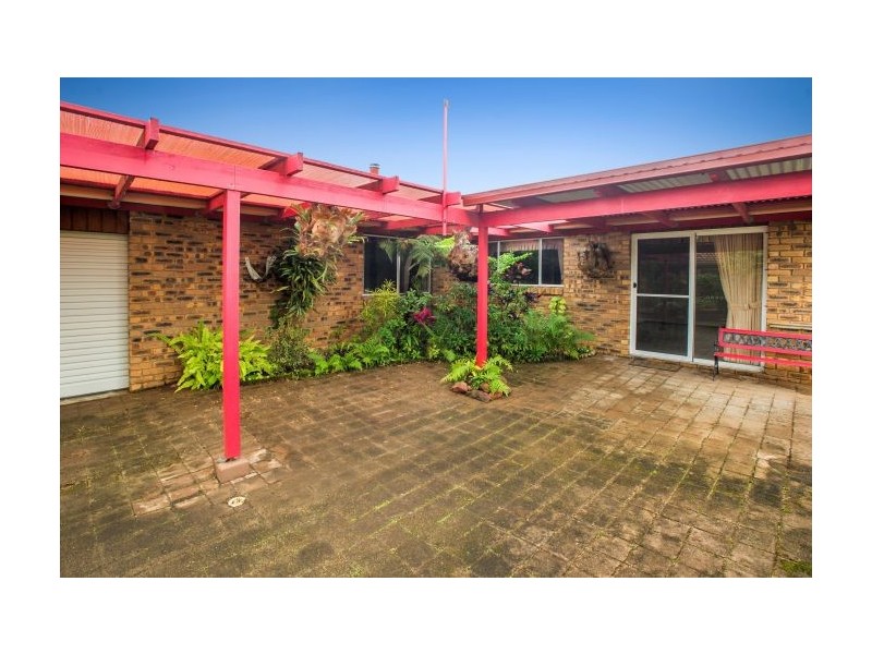 15 Tomkins Avenue, Woolgoolga NSW 2456