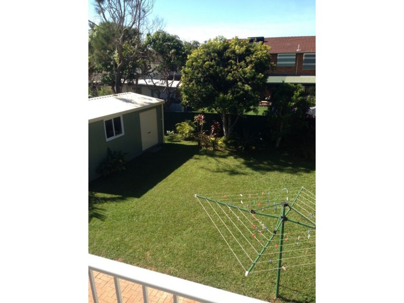 33 Bluegum Ave, Sandy Beach NSW 2456