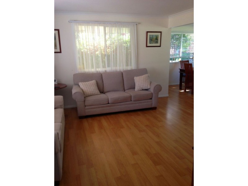 33 Bluegum Ave, Sandy Beach NSW 2456