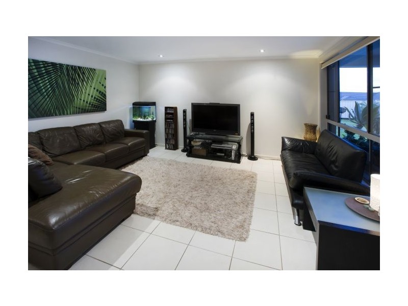 56 Newmans Rd, Woolgoolga NSW 2456