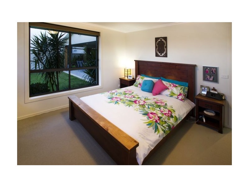 56 Newmans Rd, Woolgoolga NSW 2456