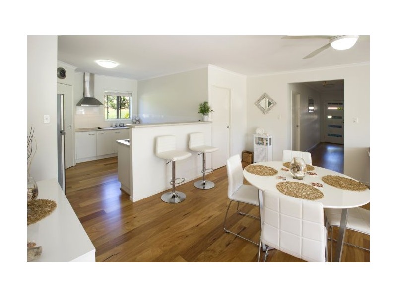 9 Admiralty Drive, Safety Beach NSW 2456