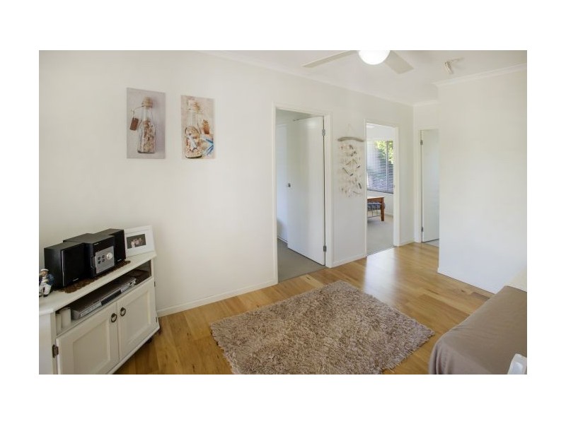 9 Admiralty Drive, Safety Beach NSW 2456