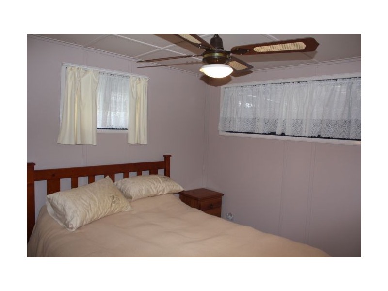 121 Fifth Ave Sunset Caravan Park, Woolgoolga NSW 2456