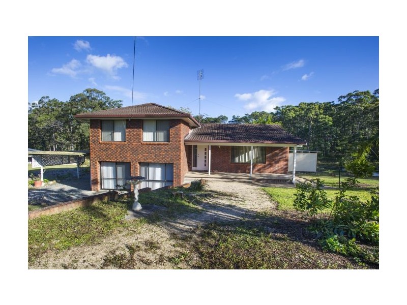 40 Palmer Rd, Woolgoolga NSW 2456