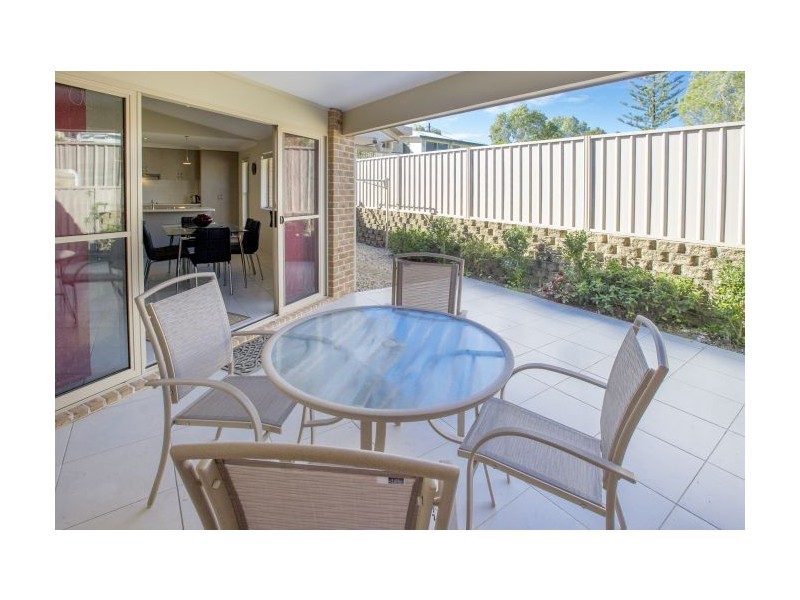 2/7 Nelson Street, Woolgoolga NSW 2456