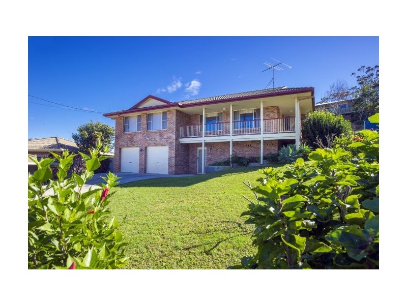 9 Mcphee Close, Woolgoolga NSW 2456