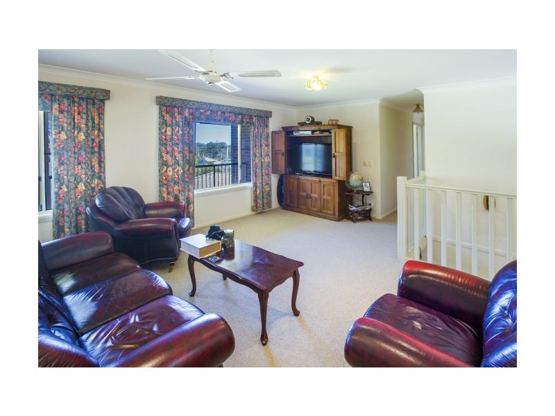 9 Mcphee Close, Woolgoolga NSW 2456