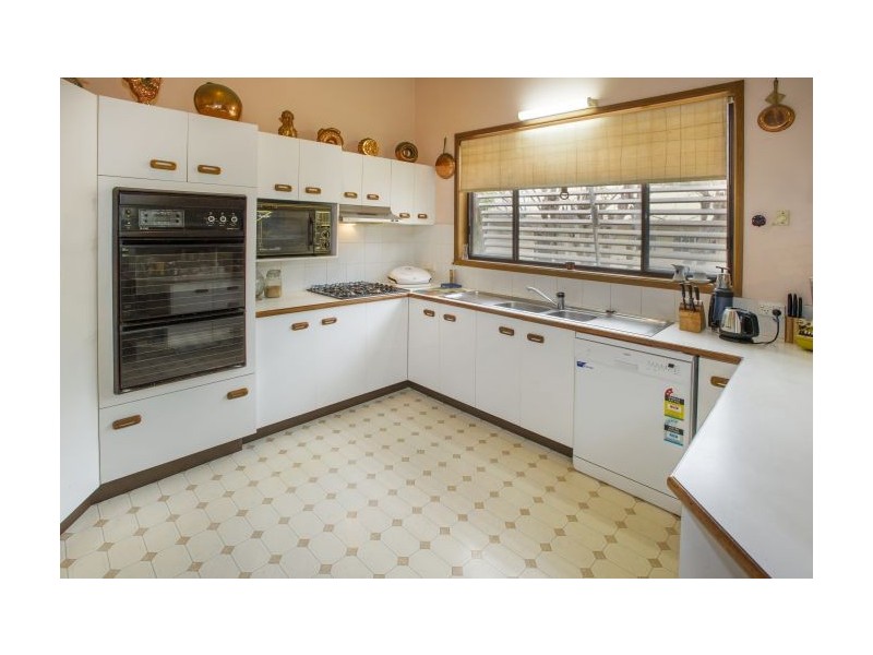 31 Fishermans Drive, Emerald Beach NSW 2456