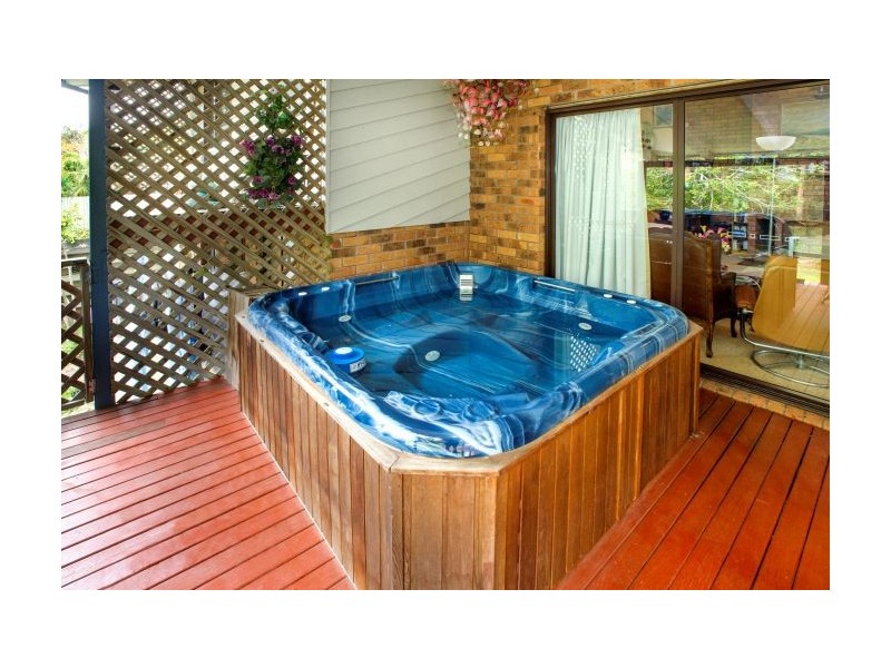 31 Fishermans Drive, Emerald Beach NSW 2456