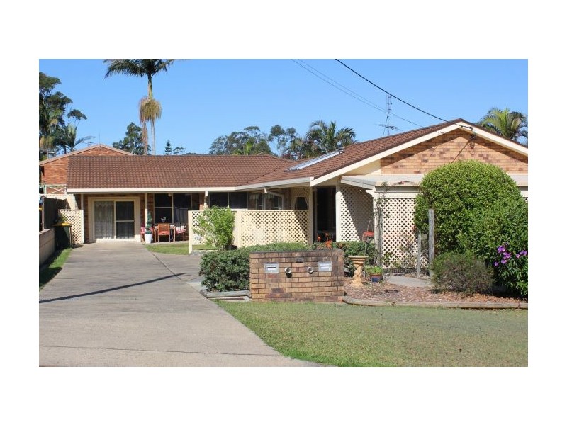 2/12 Parker Close, Woolgoolga NSW 2456