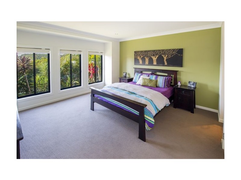 11 Vista Close, Woolgoolga NSW 2456