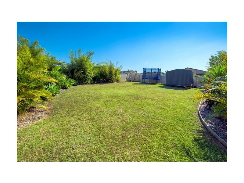 11 Vista Close, Woolgoolga NSW 2456