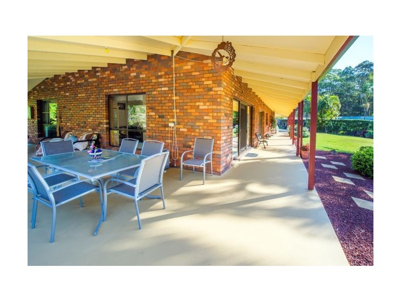 6 Newton Close, Woolgoolga NSW 2456