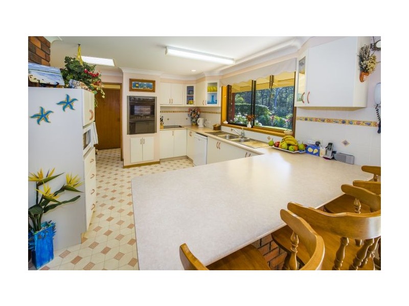 6 Newton Close, Woolgoolga NSW 2456