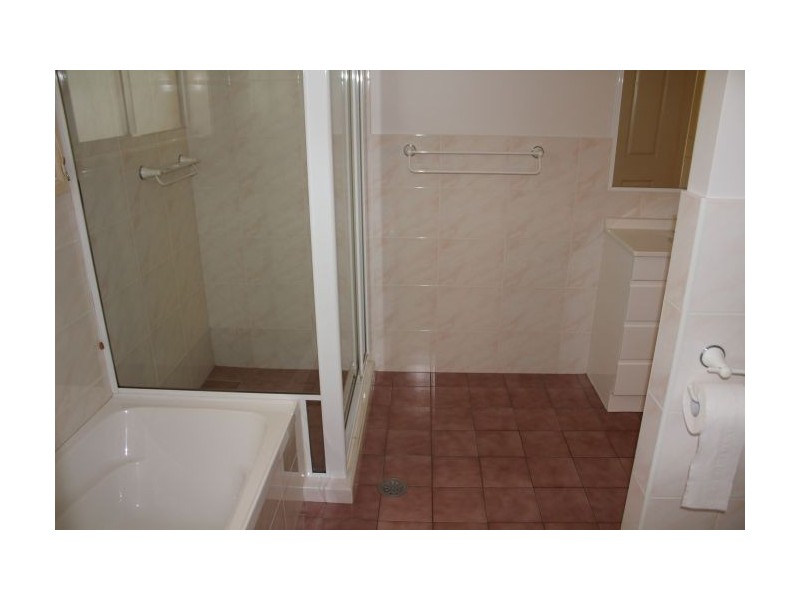 24 Oceanlinks Close, Safety Beach NSW 2456