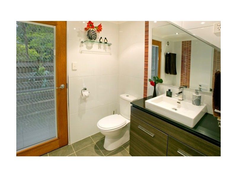 6a Bream Close, Emerald Beach NSW 2456