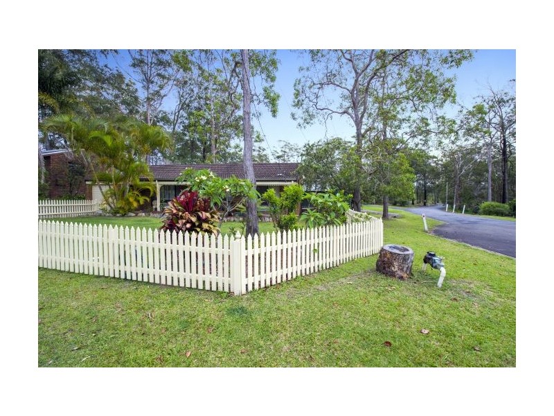 49 Safety Beach Dr, Safety Beach NSW 2456