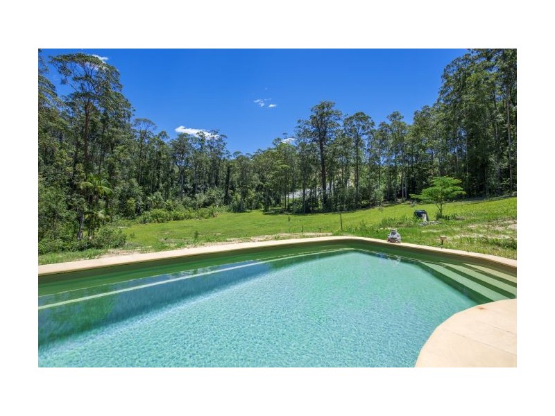 250 Johnsons Rd, Sandy Beach NSW 2456