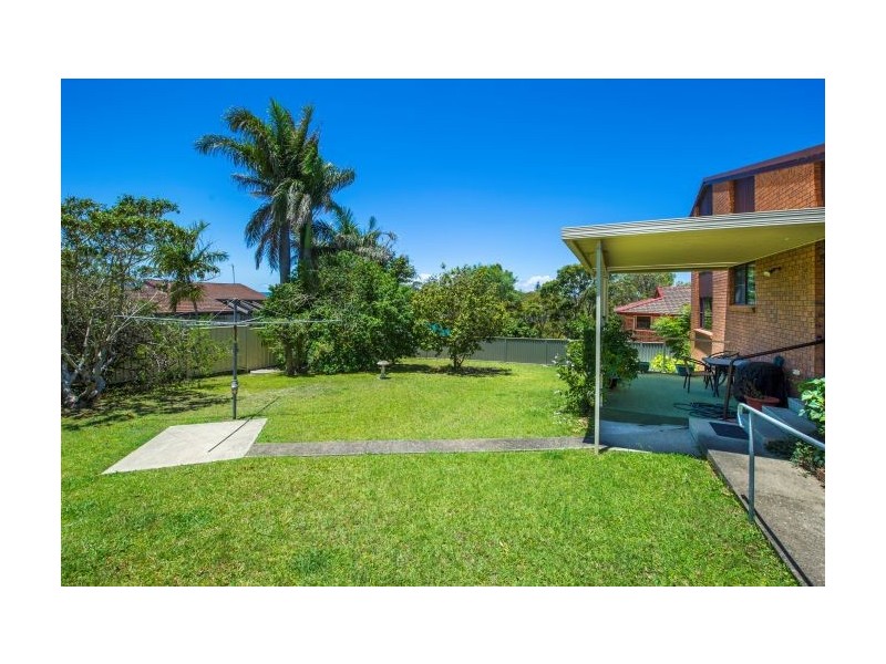 25 Campbell Street, Safety Beach NSW 2456