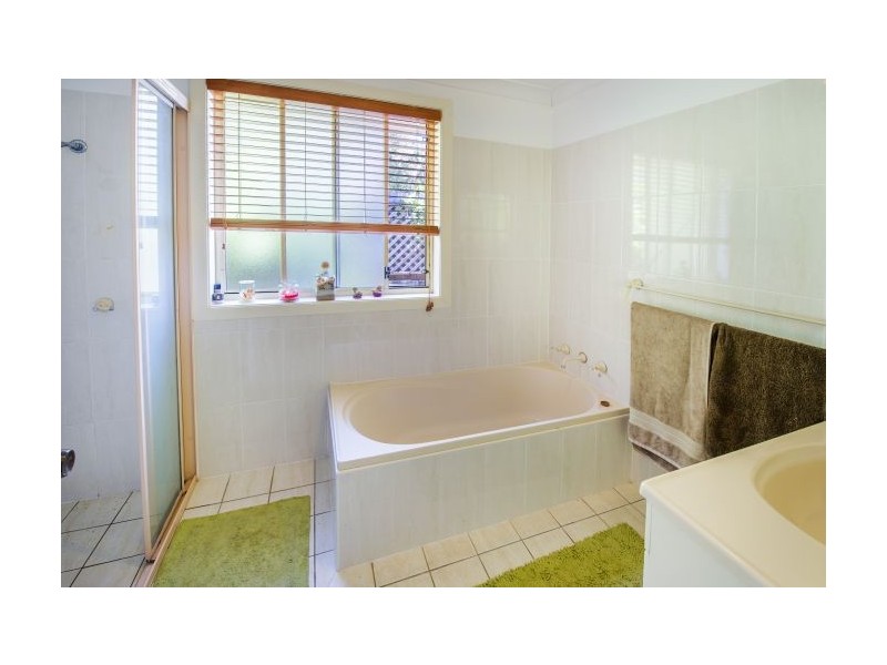 40 Sunset Avenue, Woolgoolga NSW 2456