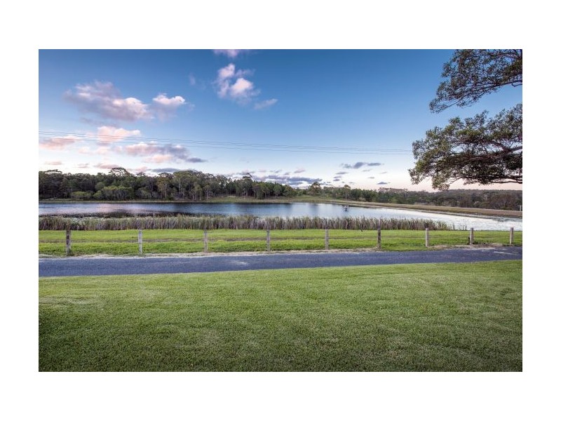 66 Newmans Rd, Woolgoolga NSW 2456