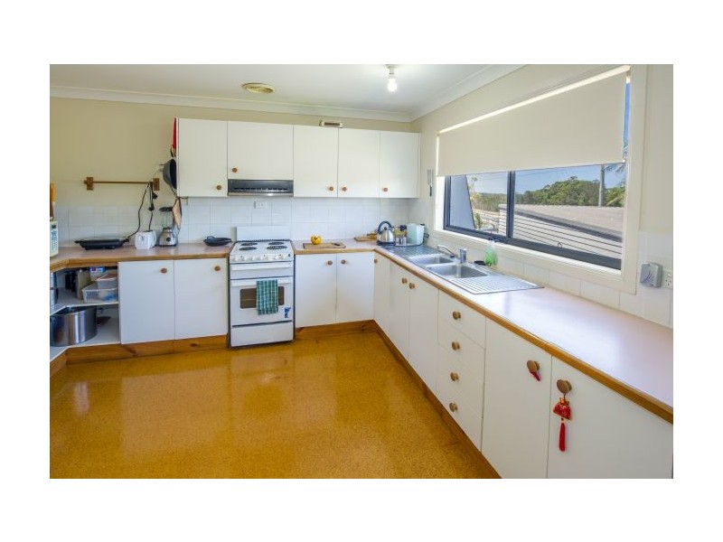 1 & 2   50 Diamond Head Drive, Sandy Beach NSW 2456