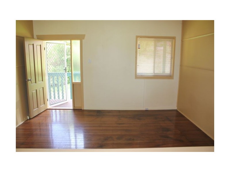33 Crabbe Street, Woolgoolga NSW 2456