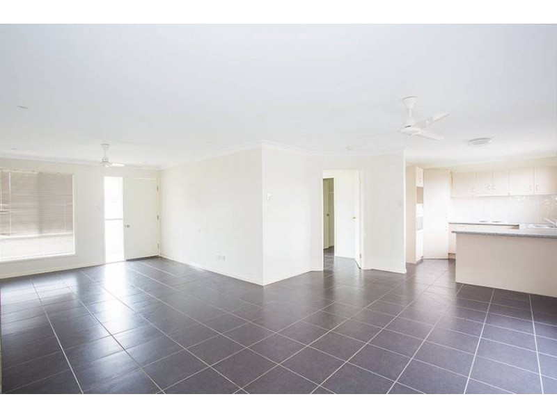 50 Cassia Court, Nebo QLD 4742