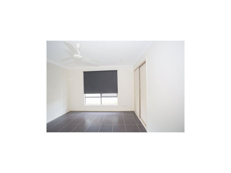 50 Cassia Court, Nebo QLD 4742